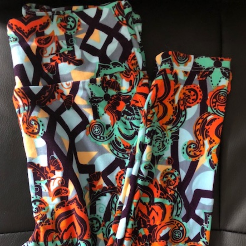 EUC LuLaRoe MultiColor Leggings-OS